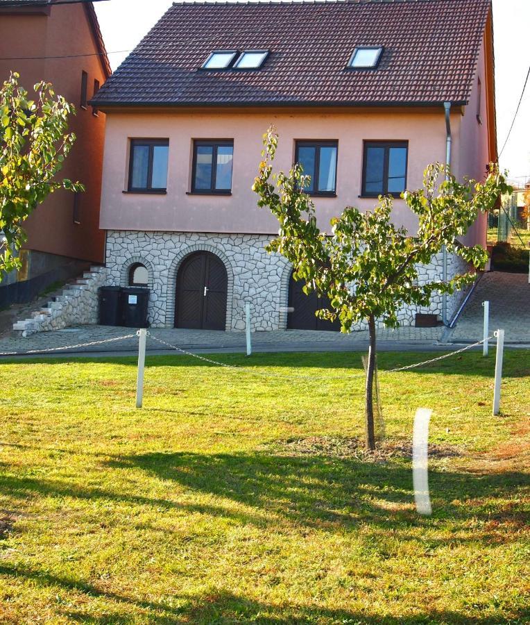 Apartmán Nesyt Sedlec  Kültér fotó